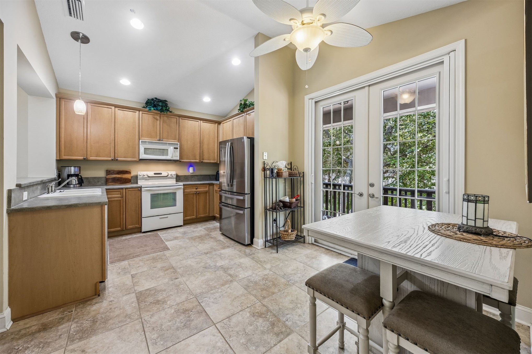 1839 Perimeter Park Road West, Unit 210 Fernandina Beach, FL 32034 - Photo 14 of 49 Gallery Image 14