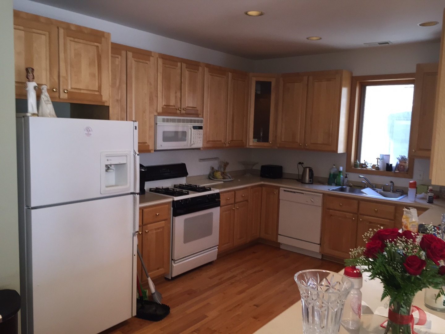 654 West Briar Place, Unit 2 Chicago, IL 60657 - Photo 10 of 26