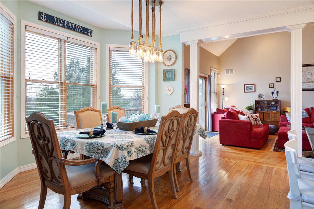 225 Kaufman Road Tiverton, RI 02878 - Photo 15 of 43 Dining Area