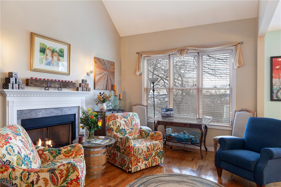 225 Kaufman Road Tiverton, RI 02878 - Photo 17 of 43 Family Room