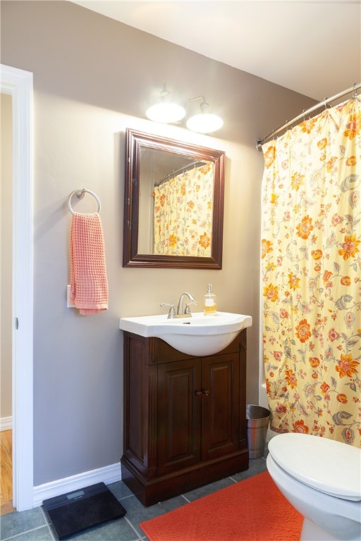 225 Kaufman Road Tiverton, RI 02878 - Photo 27 of 43 Full Bath