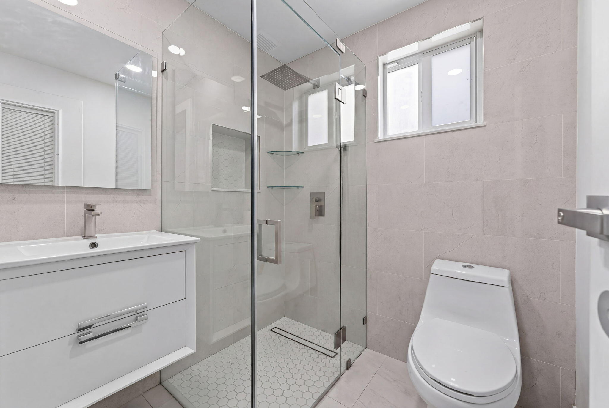 10040 Southwest 32nd Street Miami, FL 33165 - Photo 14 of 28 14-web-or-mls-Vacant_DSC04661_hf4k