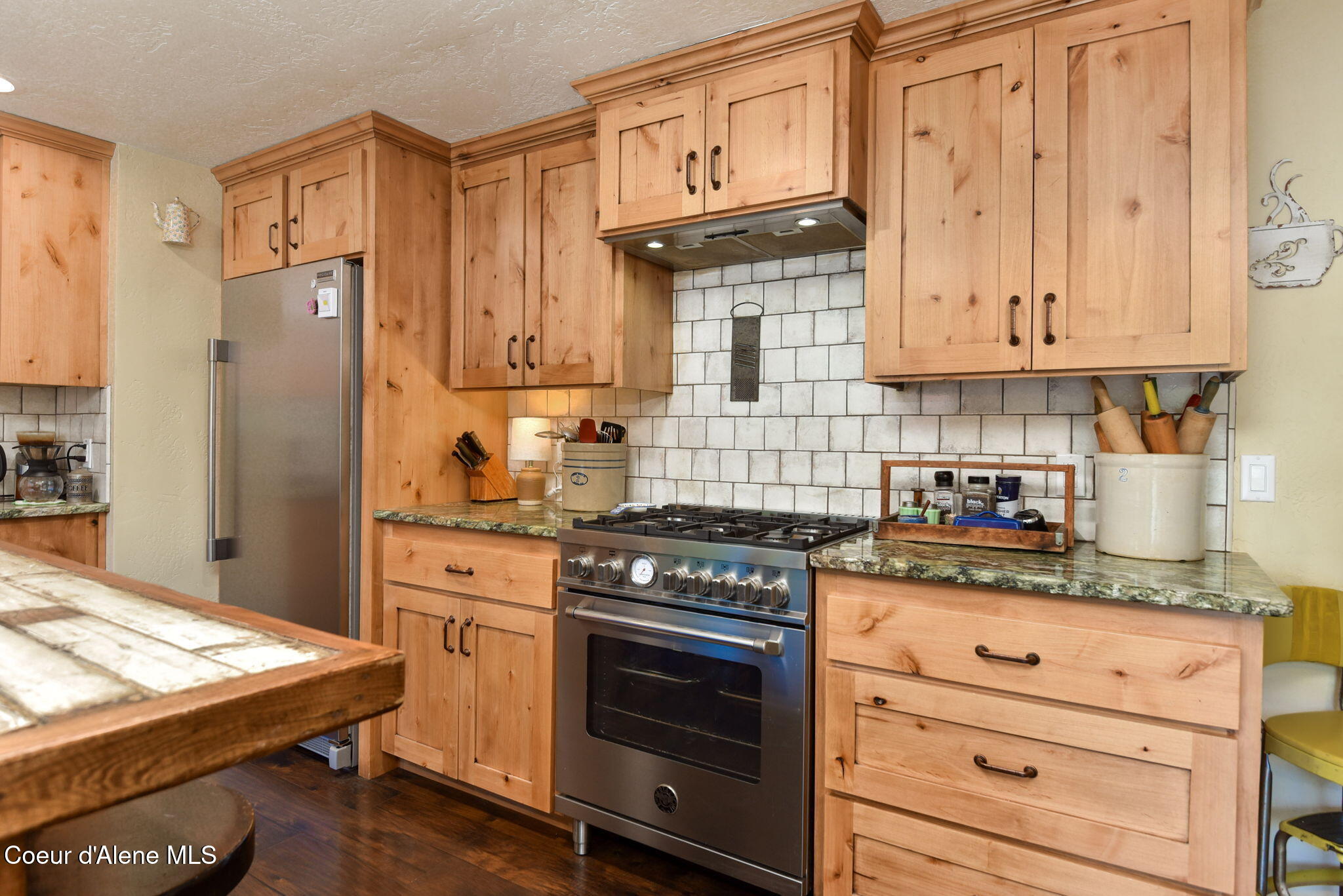 16232 East 1st Street Bayview, ID 83803 - Photo 12 of 31 Kitchen