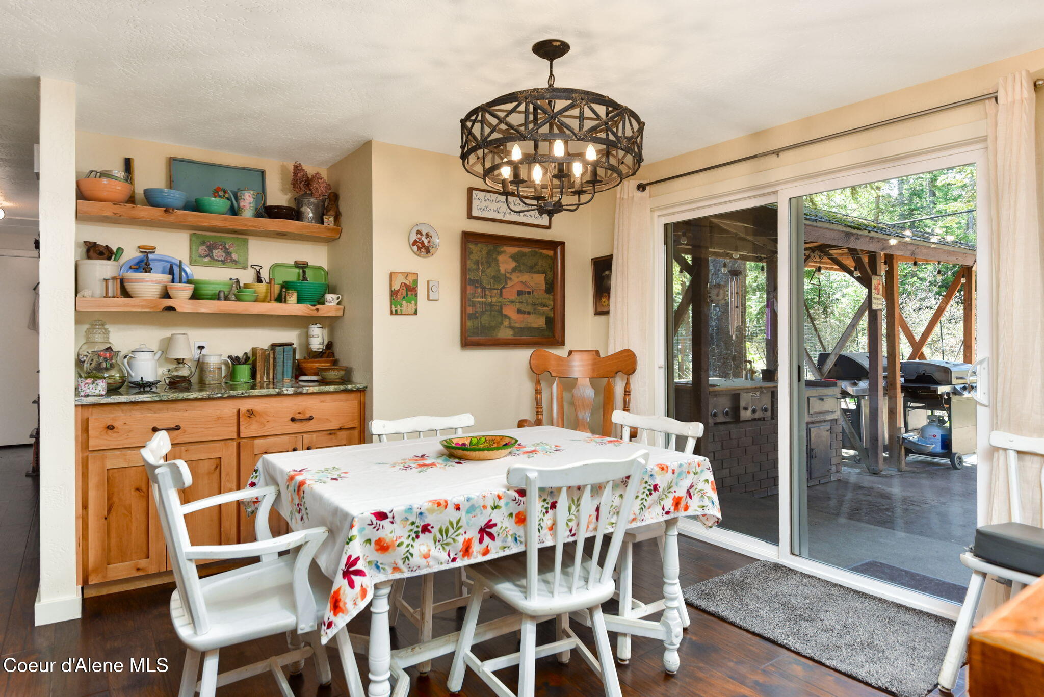 16232 East 1st Street Bayview, ID 83803 - Photo 15 of 31 Dining room