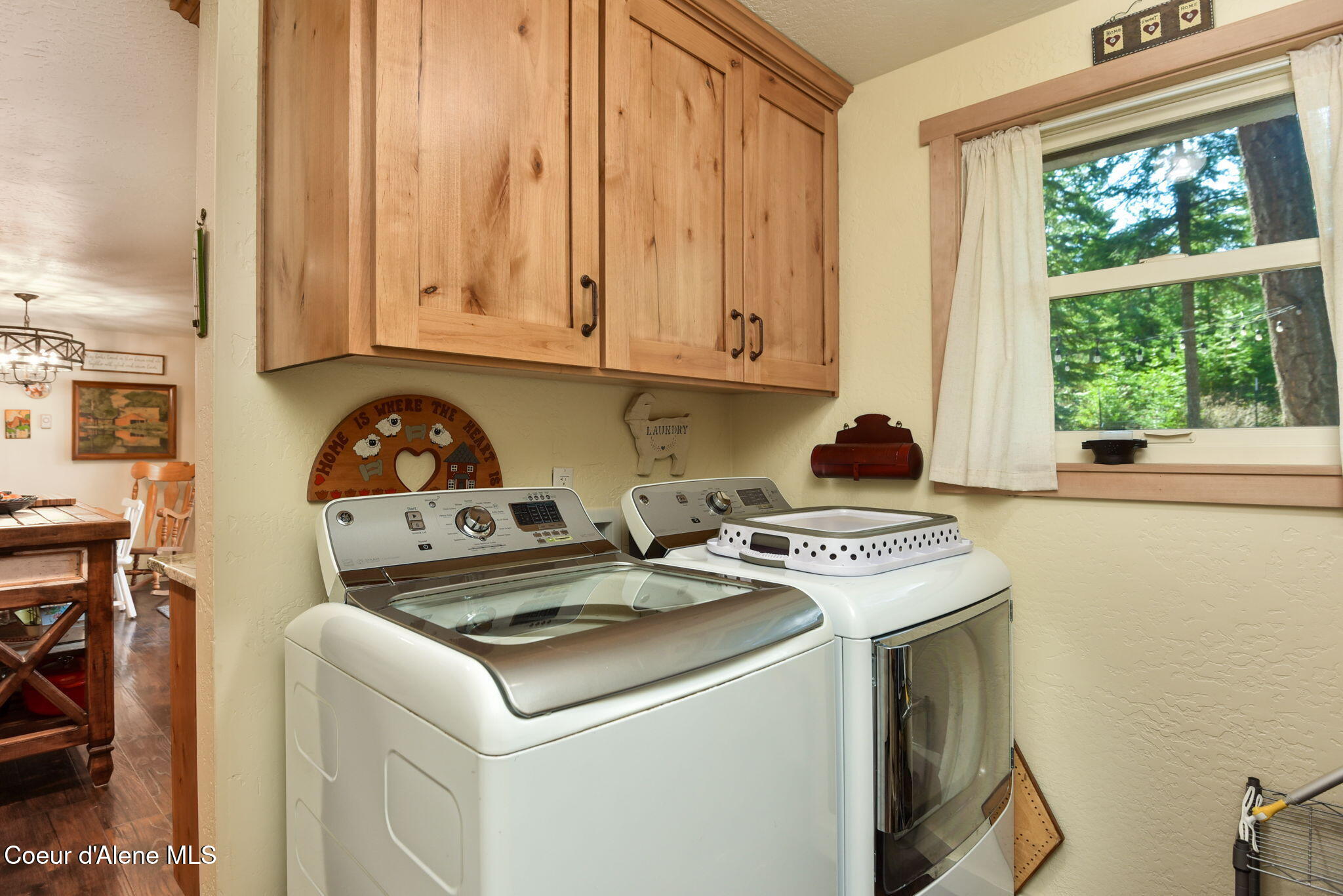 16232 East 1st Street Bayview, ID 83803 - Photo 16 of 31 Laundry room