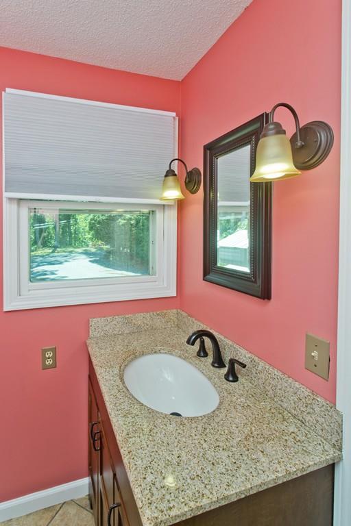 24 Shore Road Southwick, MA 01077 - Photo 14 of 38