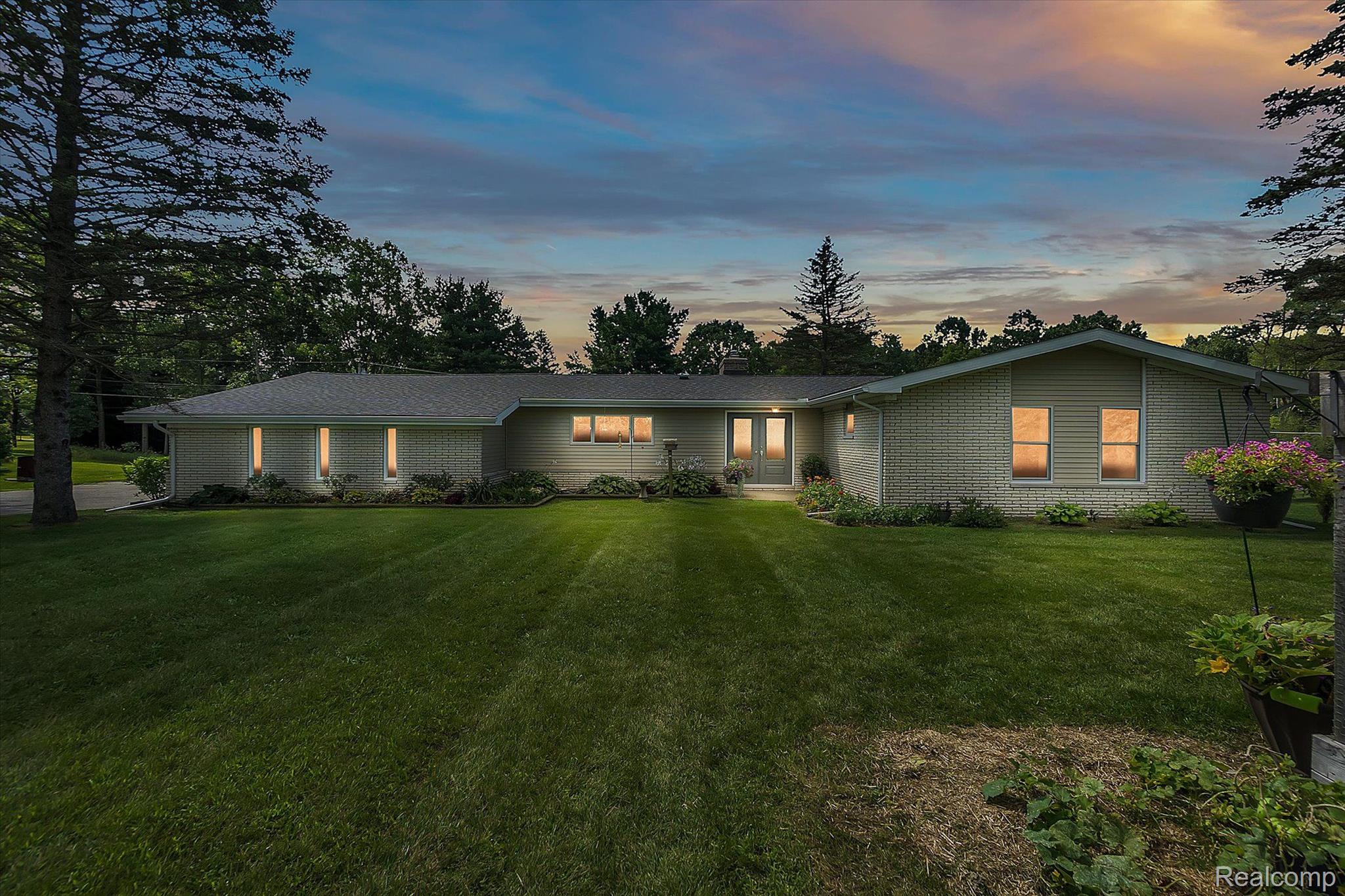 Twilight Front View