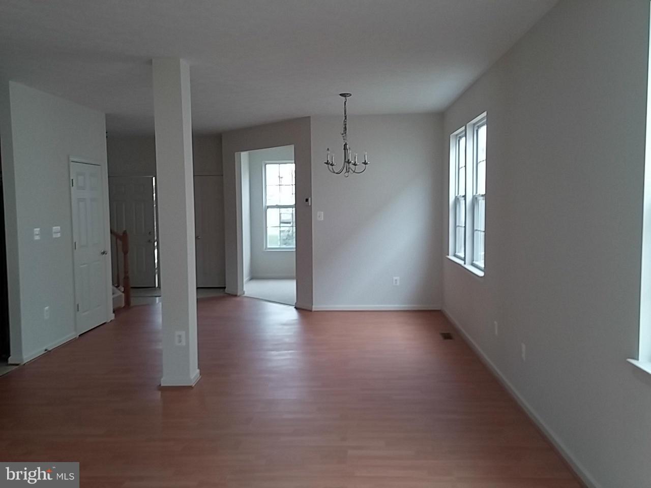 720 Luke Road Baltimore, MD 21220 - Photo 3 of 12 Dining Room