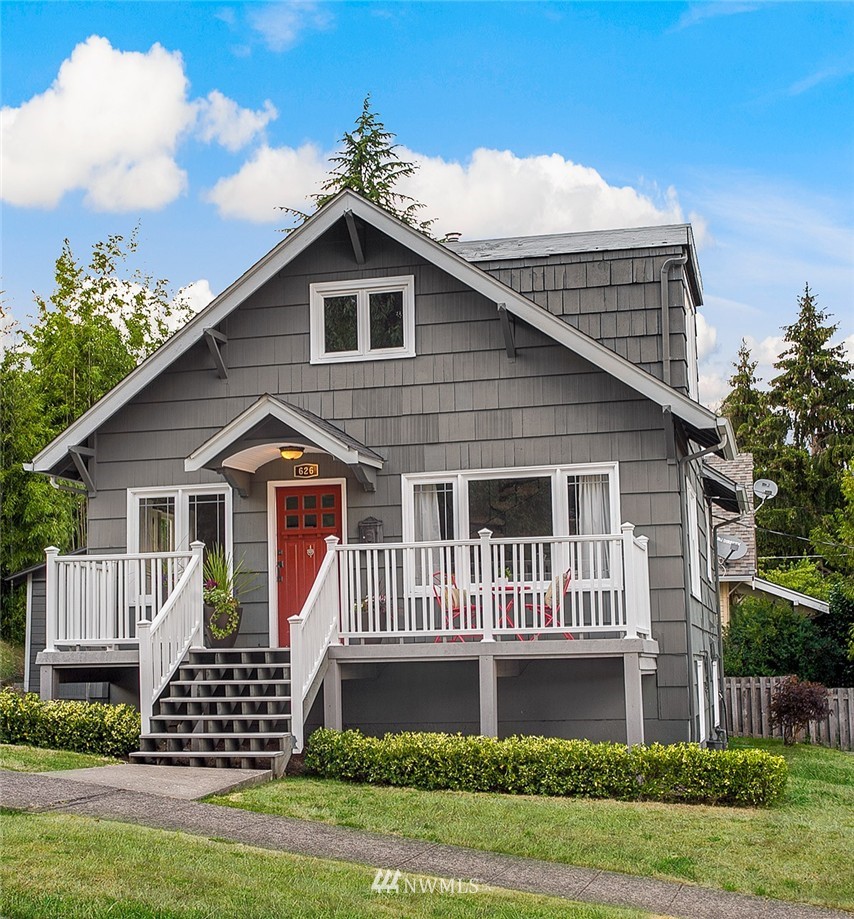 626 North 65th Street Seattle, WA 98103 - Photo 1 of 16 Gallery Image 1