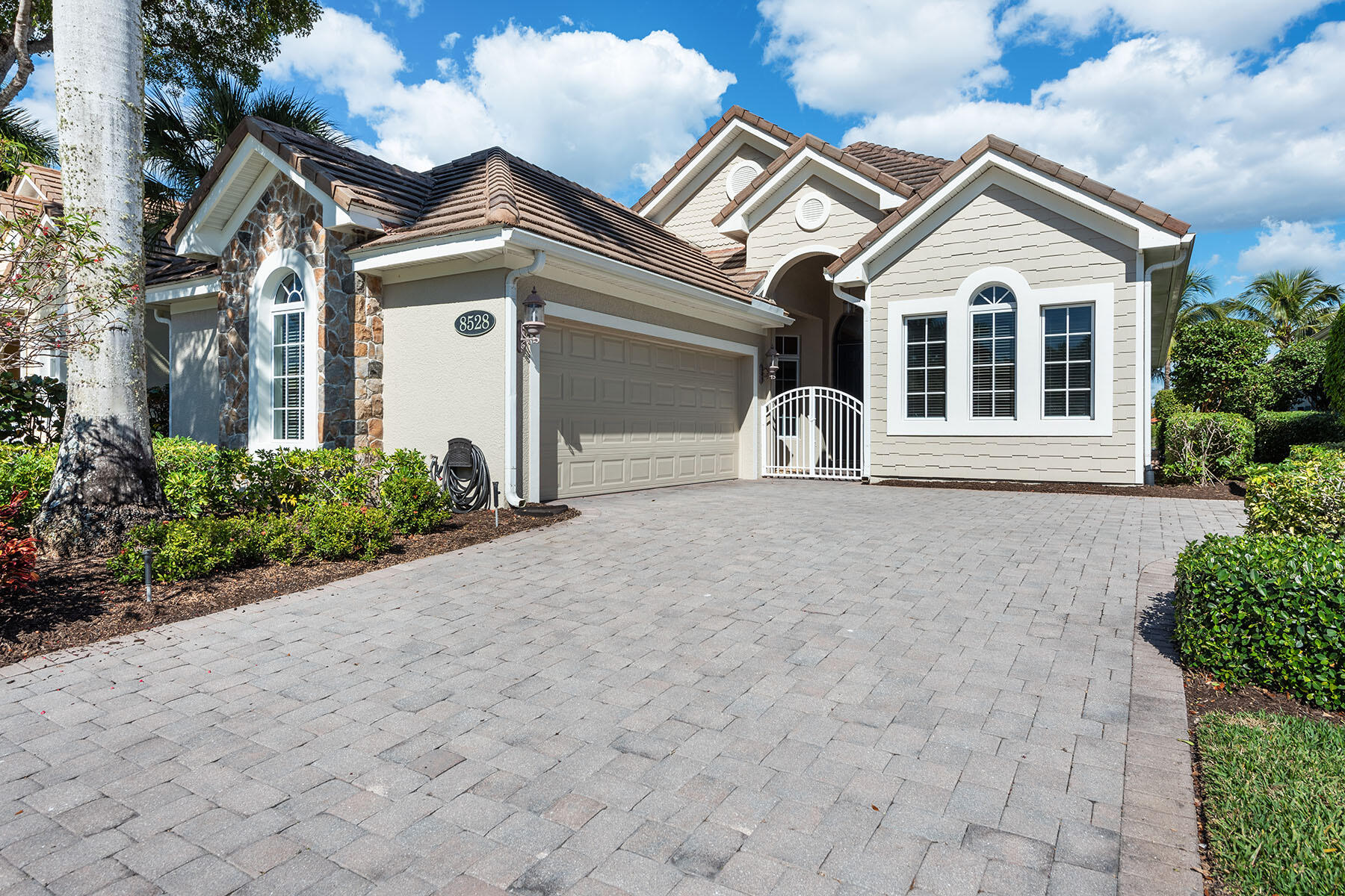 8528 Mallards Way Naples, FL 34114 - Photo 1 of 45 222017027