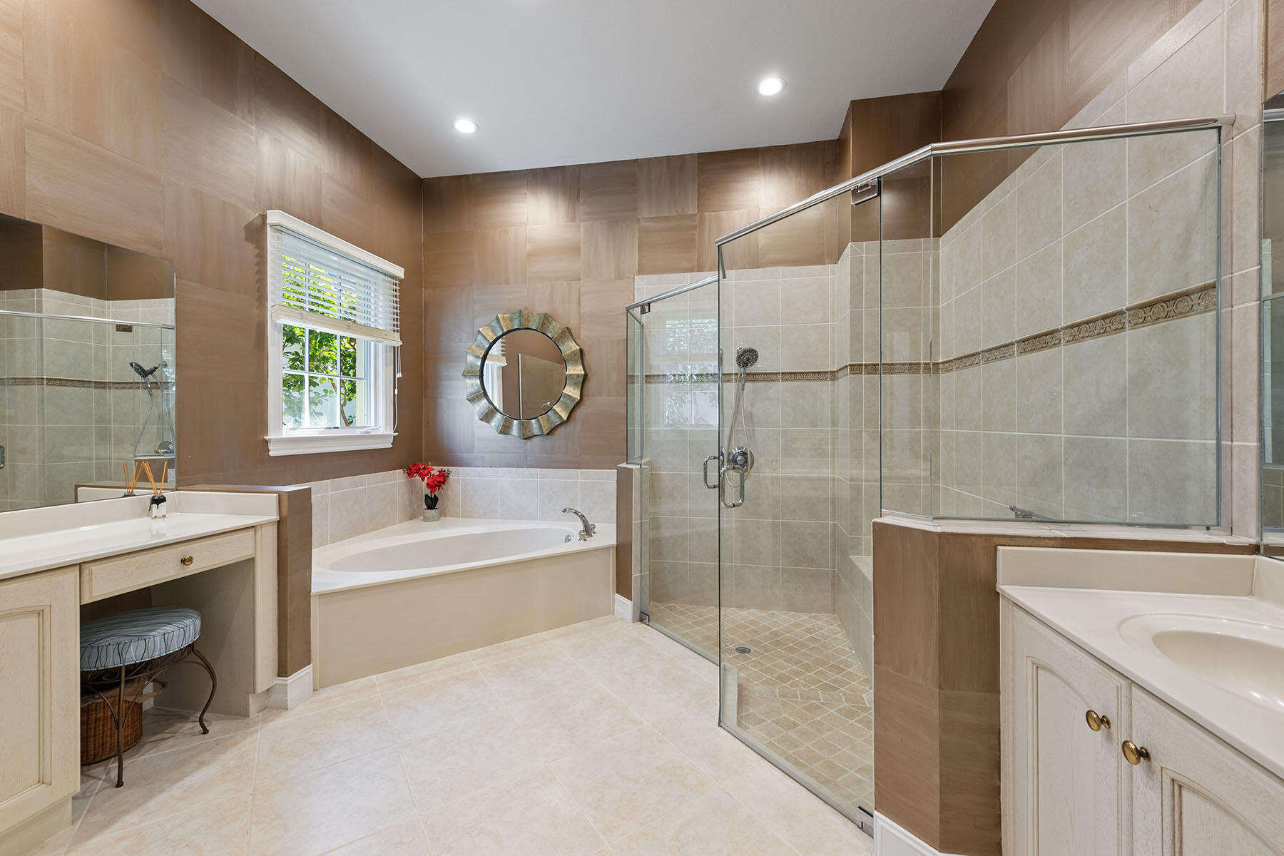 8528 Mallards Way Naples, FL 34114 - Photo 12 of 45 222017027f
