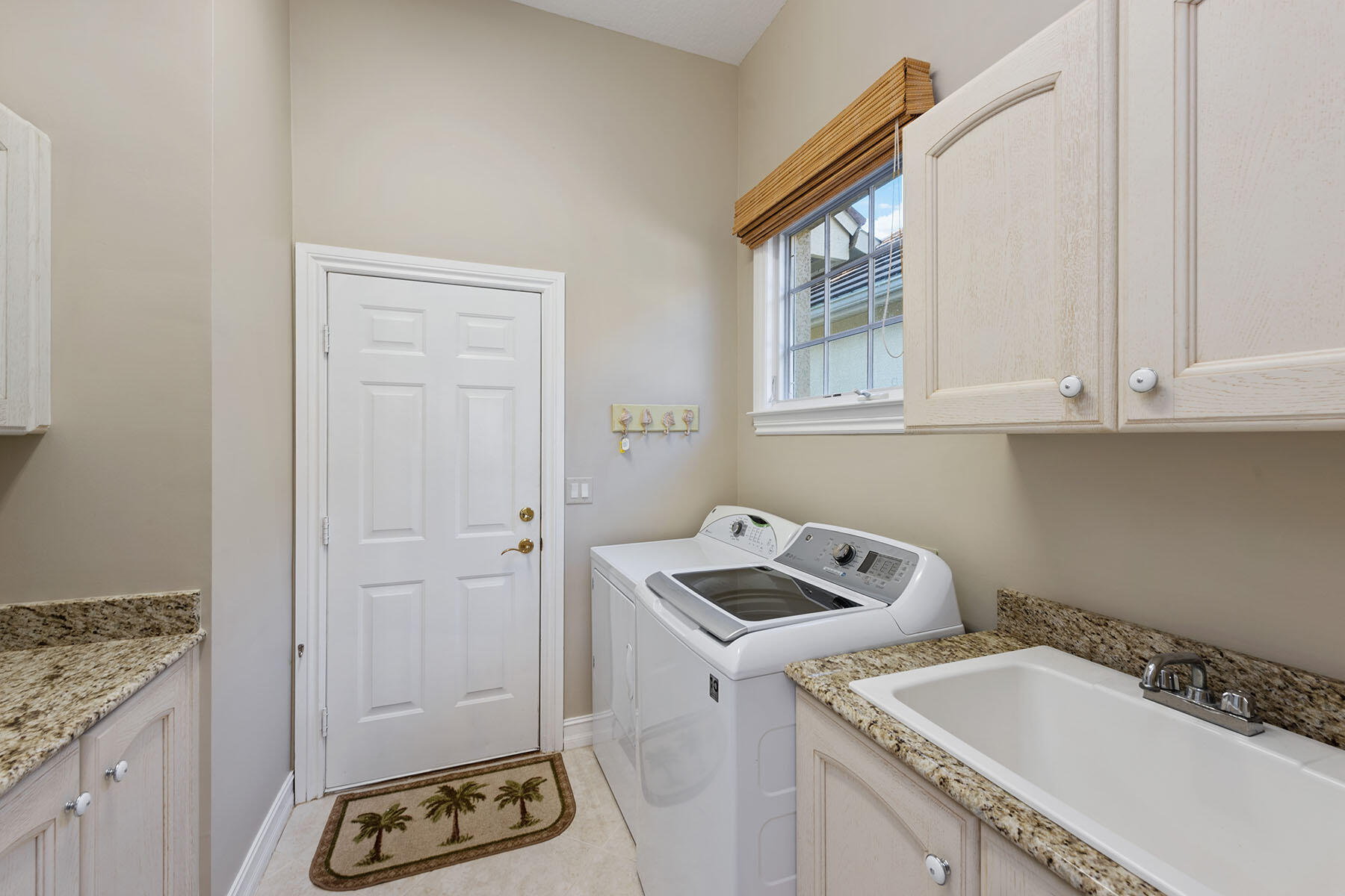 8528 Mallards Way Naples, FL 34114 - Photo 16 of 45 222017027h