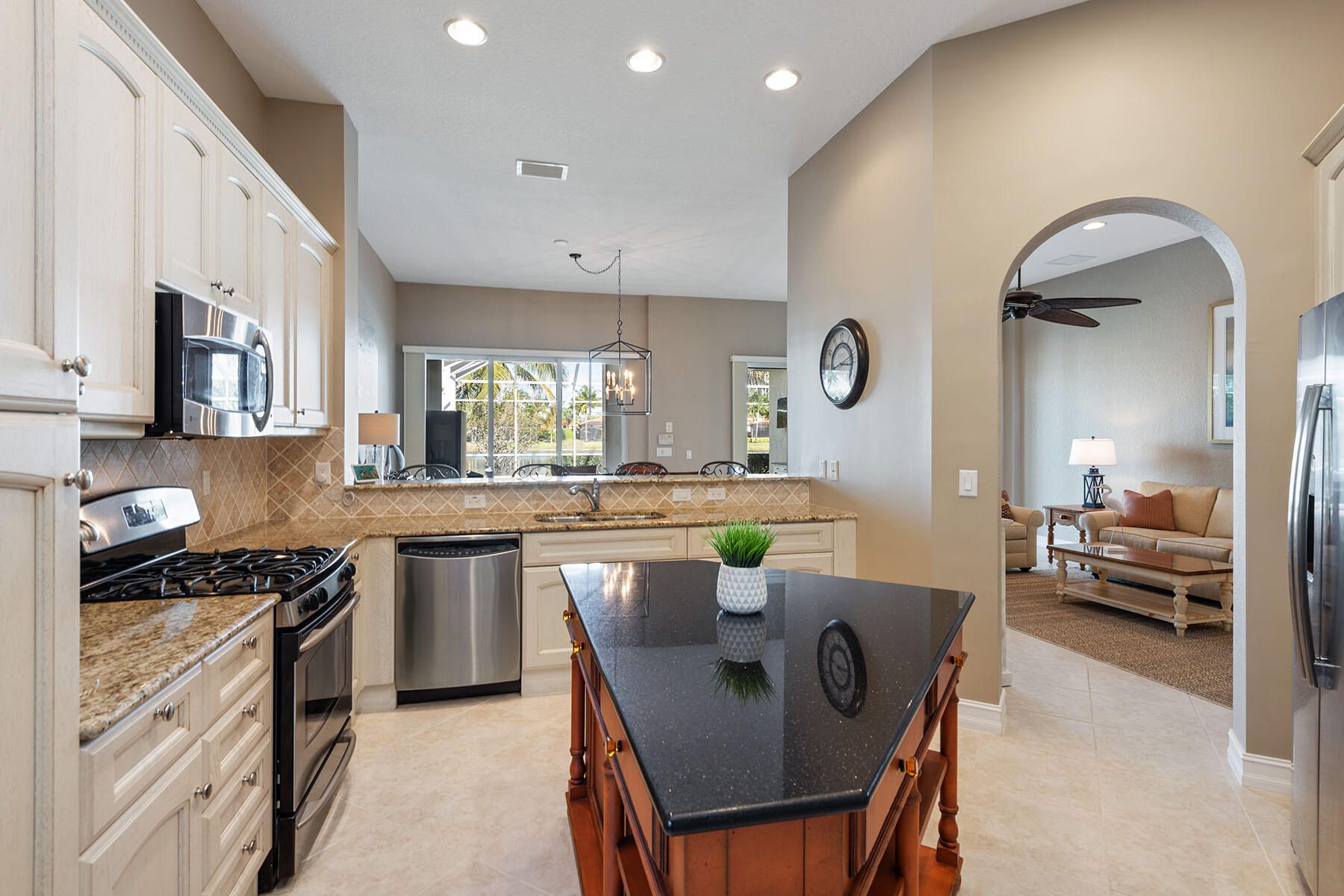 8528 Mallards Way Naples, FL 34114 - Photo 7 of 45 222017027cc