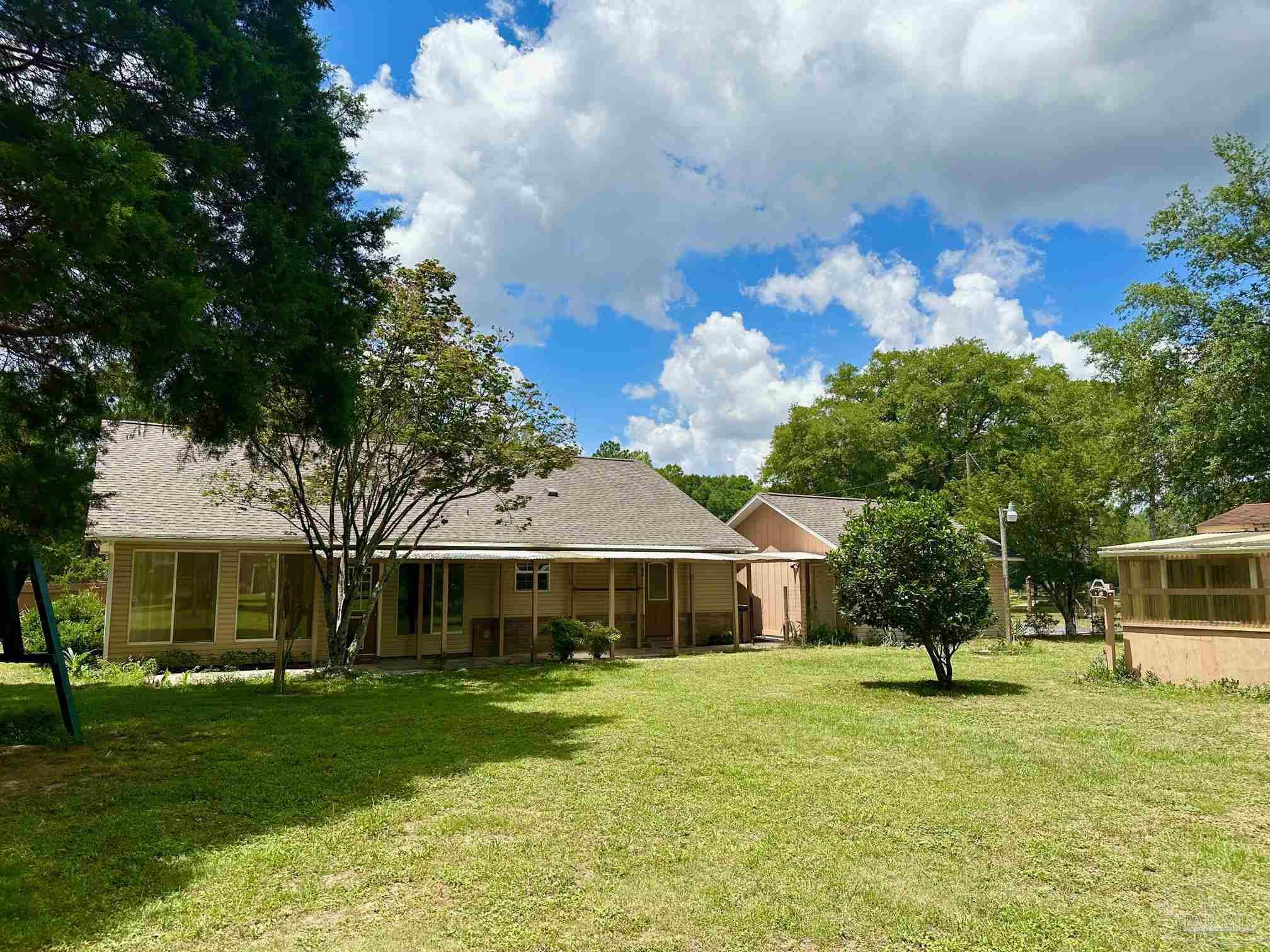 5978 Hamilton Bridge Road Milton, FL 32570 - Photo 10 of 50