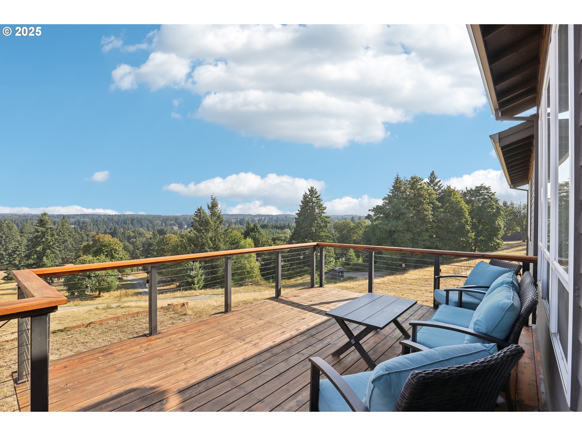 13005 South Casto Road Oregon City, OR 97045 - Photo 33 of 43 a terrace view with sitting space and garden view
