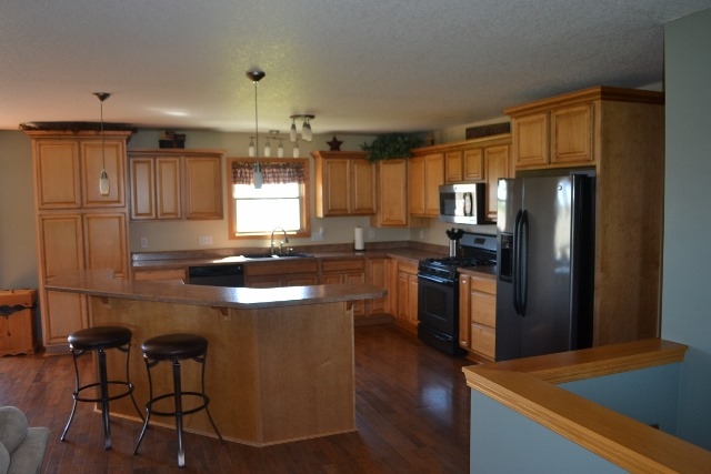 8075 South Loomis Road Shepherd, MI 48883 - Photo 7 of 34 1831594-6.JPG
