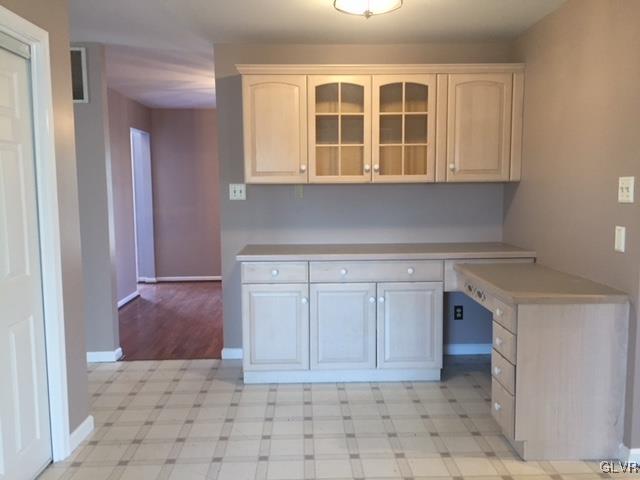 4437 Greenfield Road Bethlehem, PA 18017 - Photo 14 of 21 Breakfast room connects to the kitchen There is a