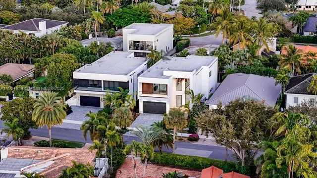 $3,195,000 | 618 Northeast 17th Way, Fort Lauderdale, FL 33304
