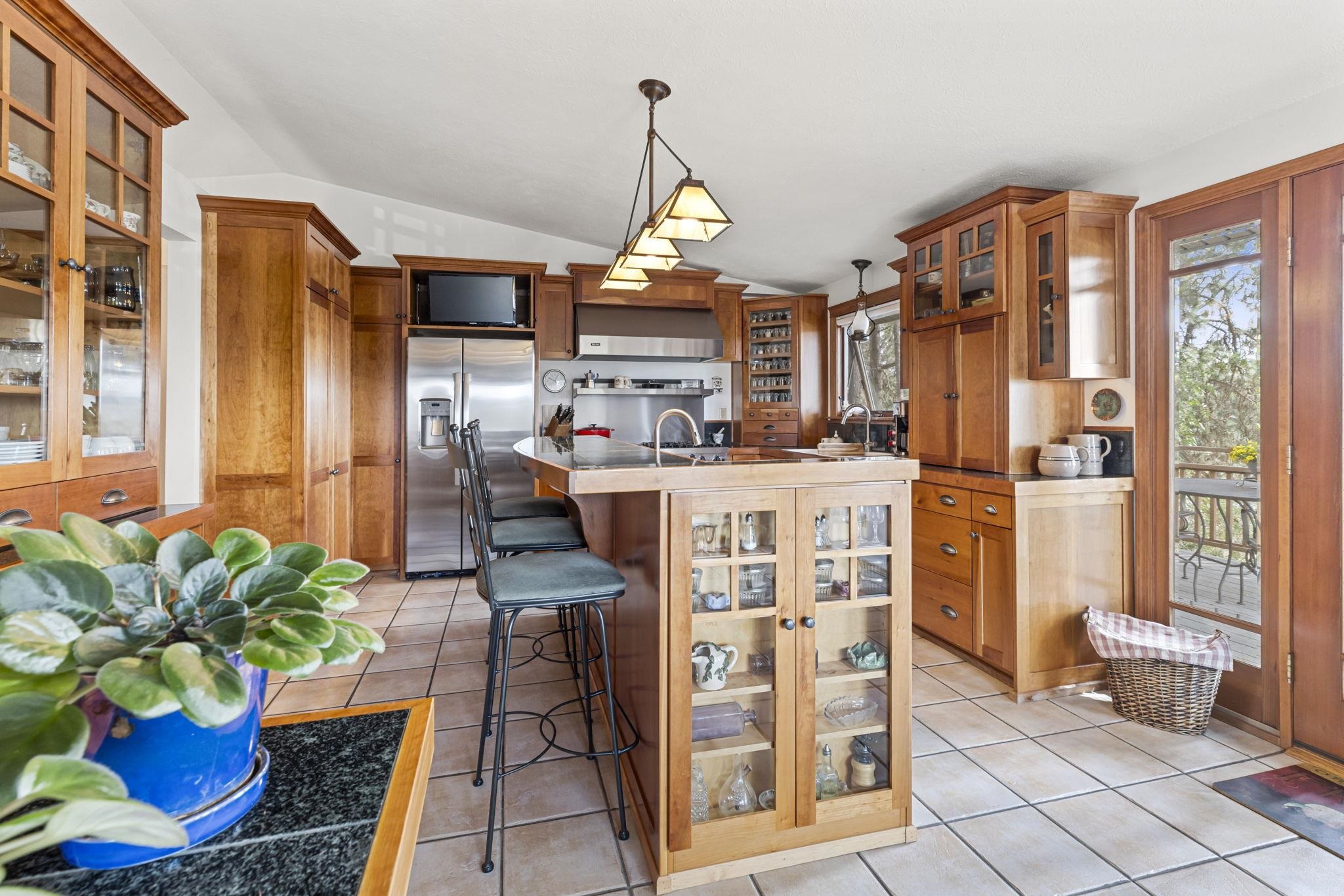 12504 North Fairview Road Mead, WA 99021 - Photo 11 of 50