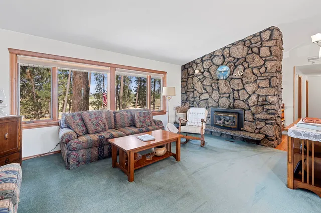 $899,000 | 12504 North Fairview Road, Mead, WA 99021