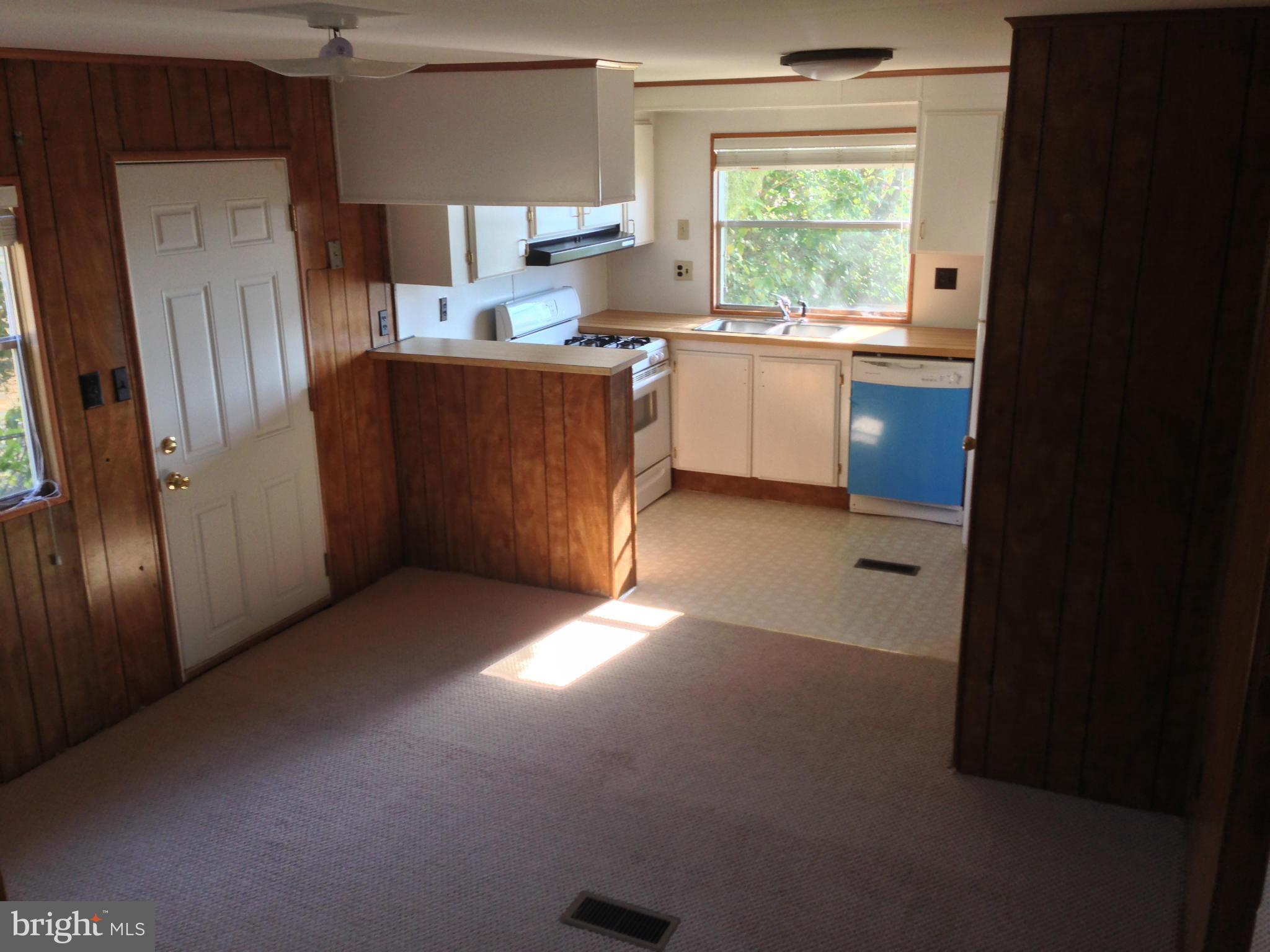 37227 Gibson Road Bushwood, MD 20618 - Photo 11 of 14 Interior (General)