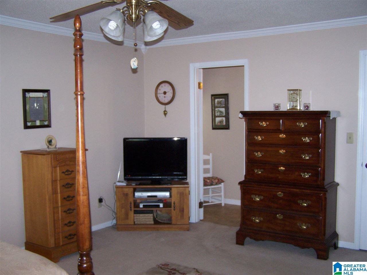 1595 Robin Hill Road Oneonta, AL 35121 - Photo 32 of 48