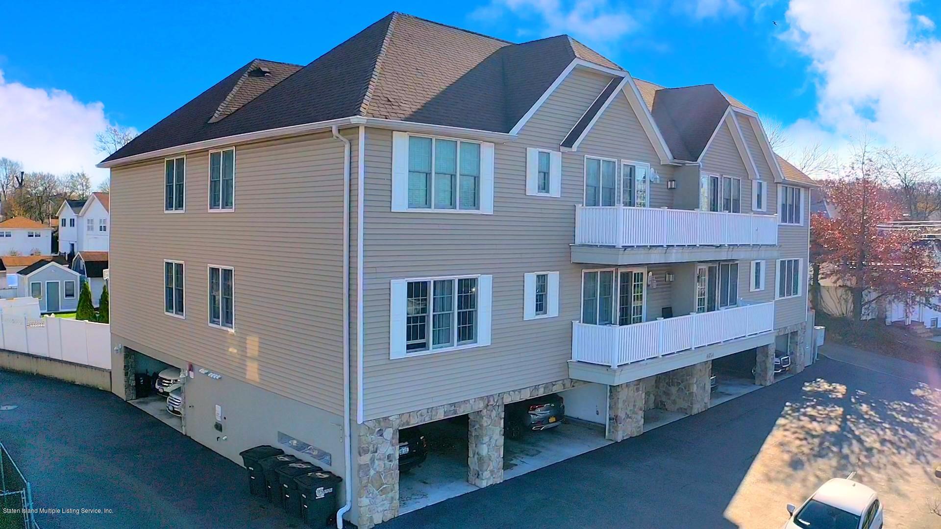 4654 Amboy Road, Unit 6 Staten Island, NY 10312 - Photo 2 of 45 Photo Nov 17, 10 14 46 AM