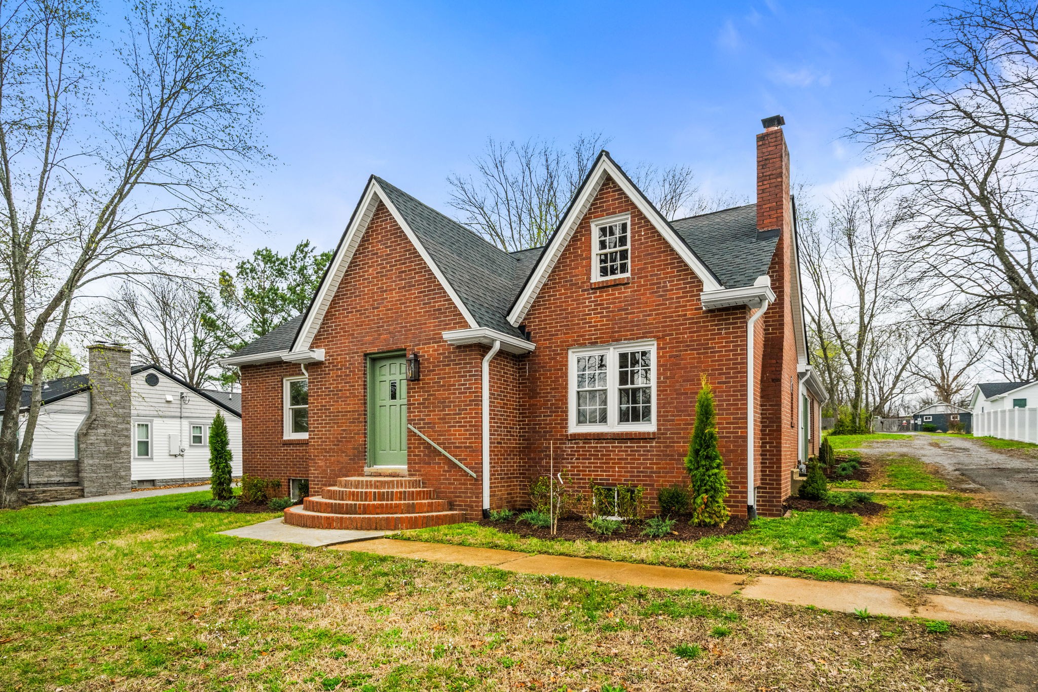 2302 Ruth Street Springfield, TN 37172 - Photo 3 of 32