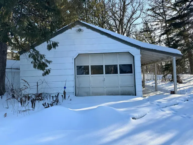$229,500 | 315 3rd Avenue Northeast, Roseau, MN 56751