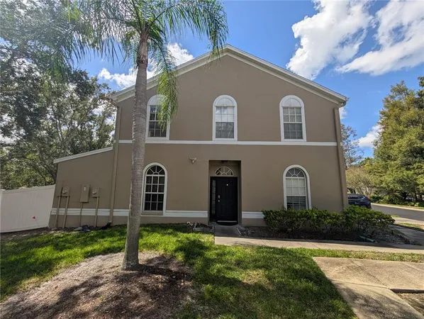 $2,400 | 4321 Deermont Circle, Tampa, FL 33624
