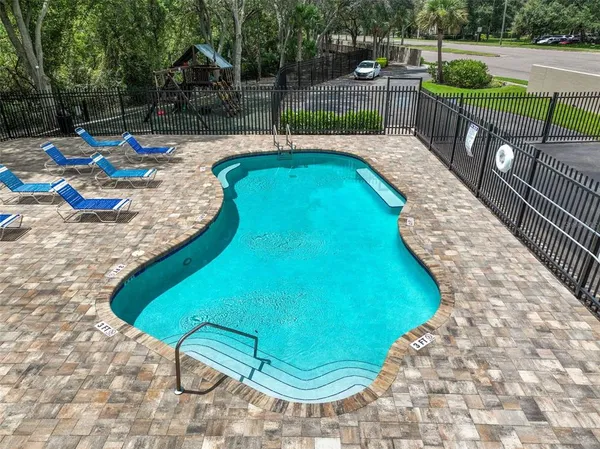 $2,400 | 4321 Deermont Circle, Tampa, FL 33624