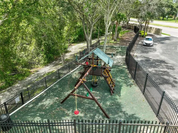$2,400 | 4321 Deermont Circle, Tampa, FL 33624