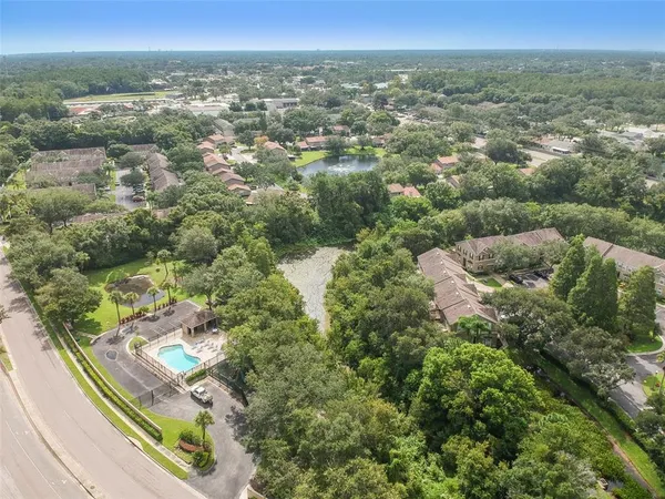 $2,400 | 4321 Deermont Circle, Tampa, FL 33624