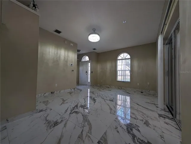 $2,450 | 4321 Deermont Circle, Tampa, FL 33624