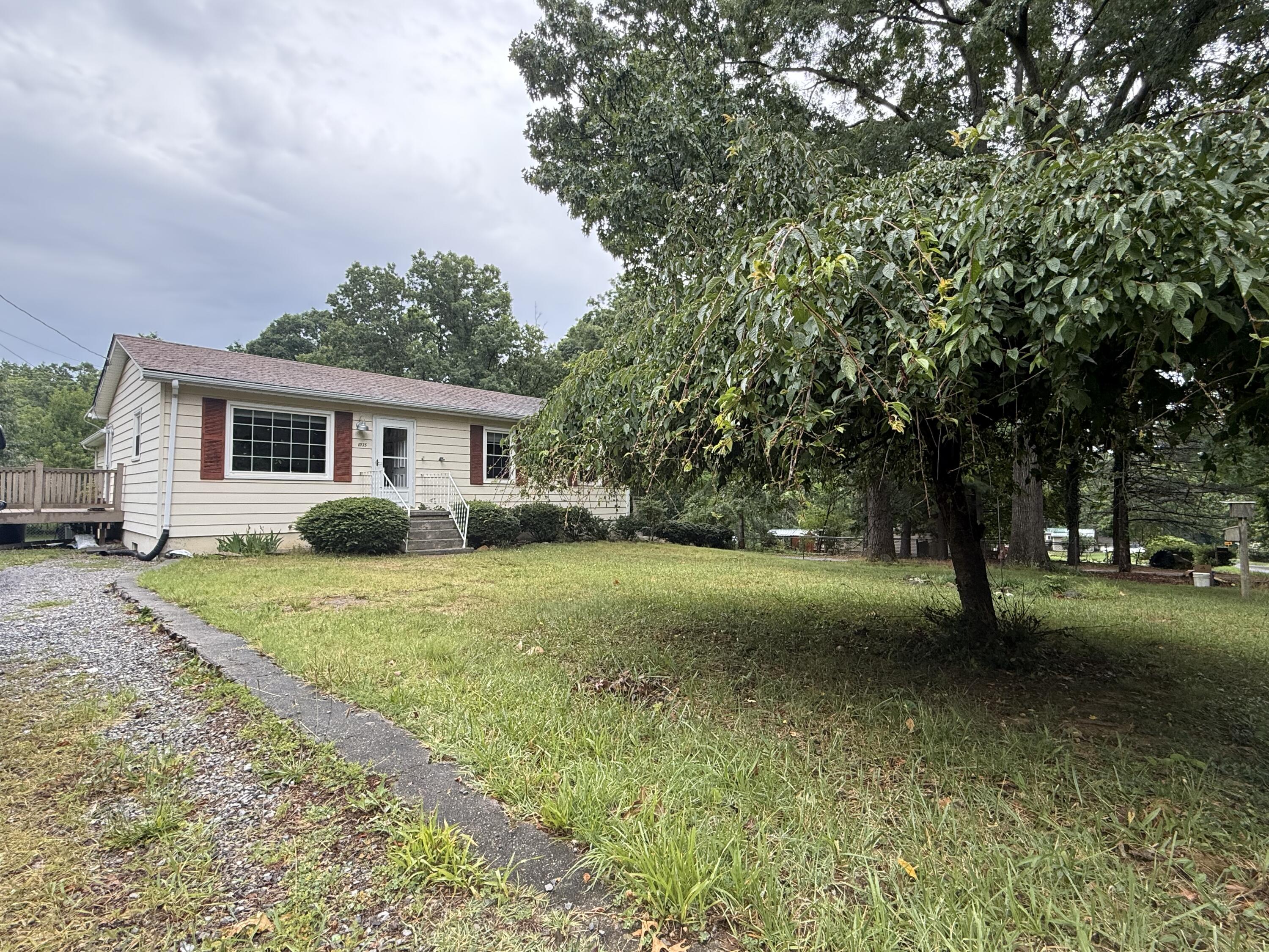 1035 Martin McNeil Road Salem, VA 24153 - Photo 4 of 17 IMG_3714