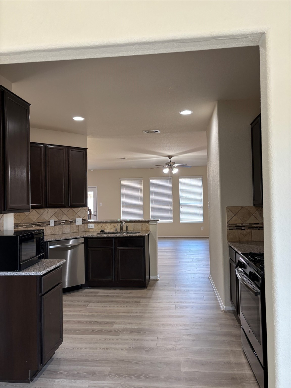 15019 Darby Retreat Lane Cypress, TX 77433 - Photo 5 of 21