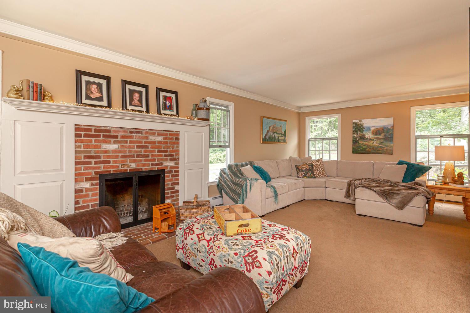 55 Timber Lane Thornton, PA 19373 - Photo 12 of 23 Living Area