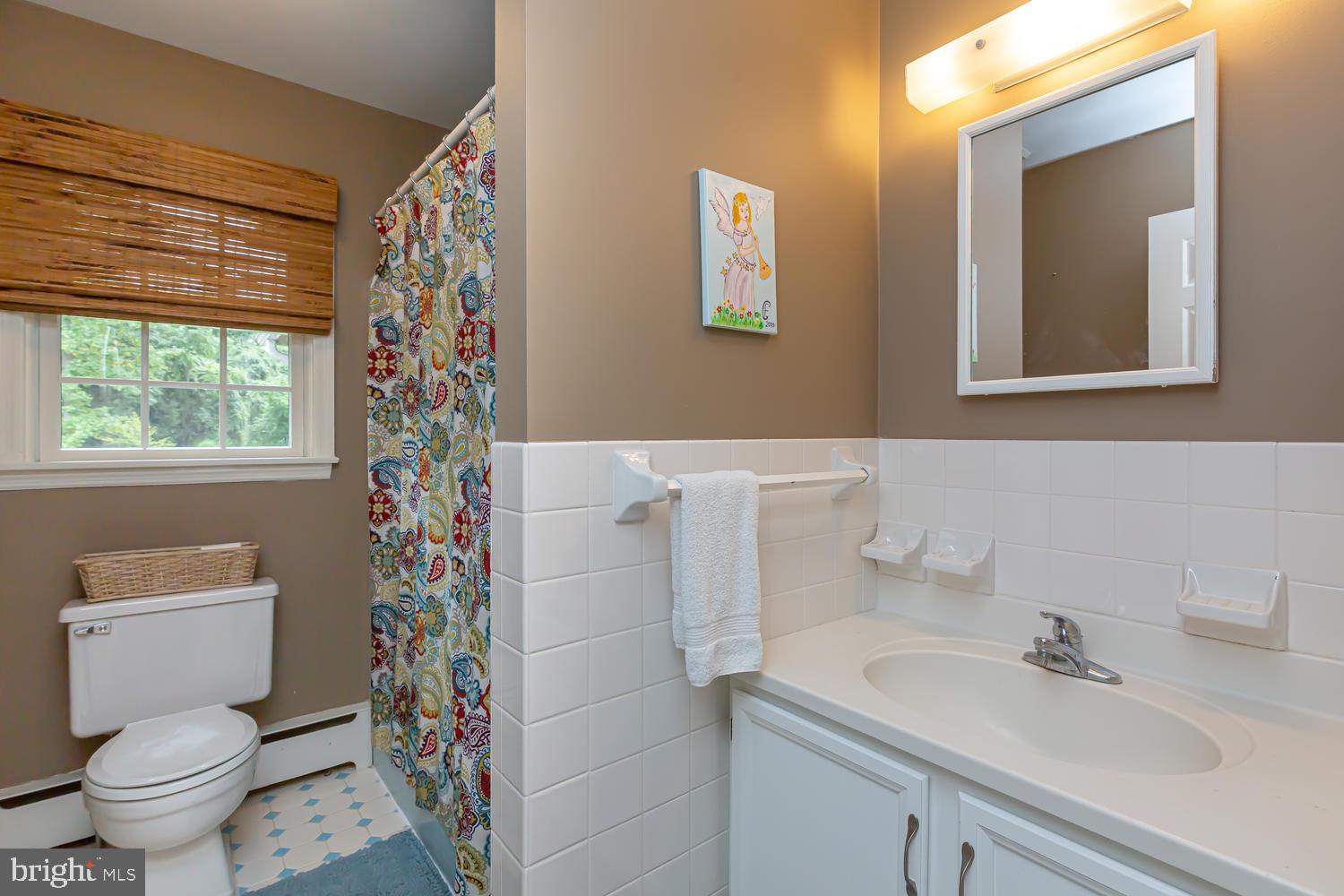 55 Timber Lane Thornton, PA 19373 - Photo 19 of 23 Master Bath Retreat