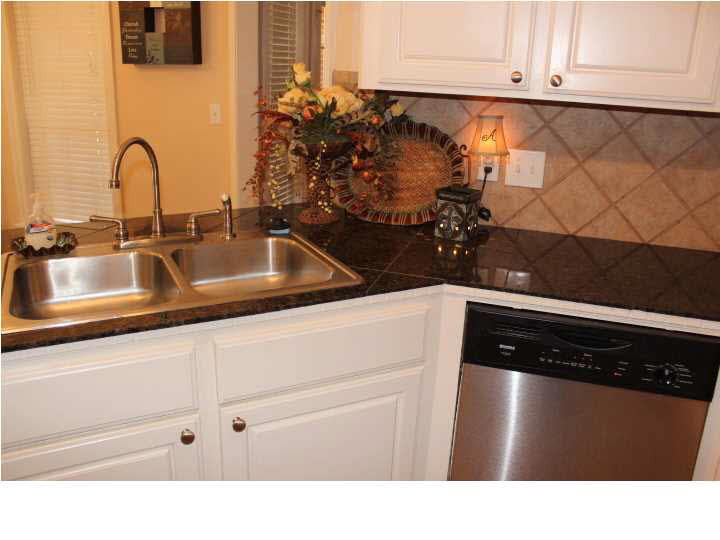 158 McCarty Road Byram, MS 39212 - Photo 16 of 46 Kitchen