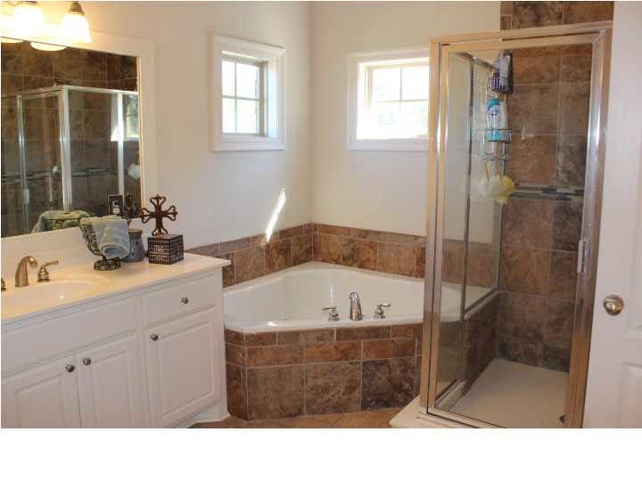 158 McCarty Road Byram, MS 39212 - Photo 26 of 46 Master Bath