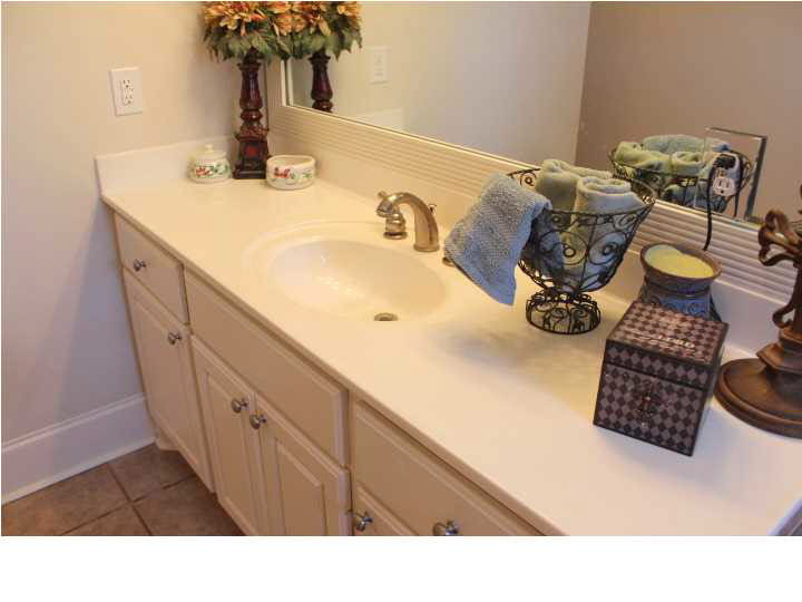 158 McCarty Road Byram, MS 39212 - Photo 29 of 46 Master Bath