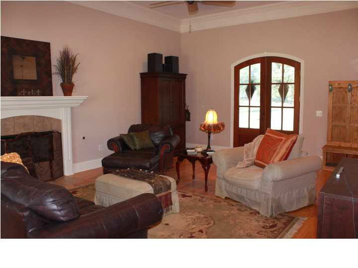 158 McCarty Road Byram, MS 39212 - Photo 10 of 46 Great Room