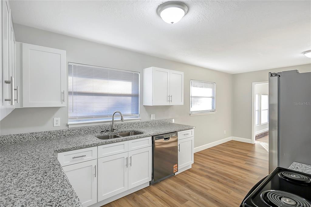 3418 Southeast 13th Place Ocala, FL 34471 - Photo 18 of 35