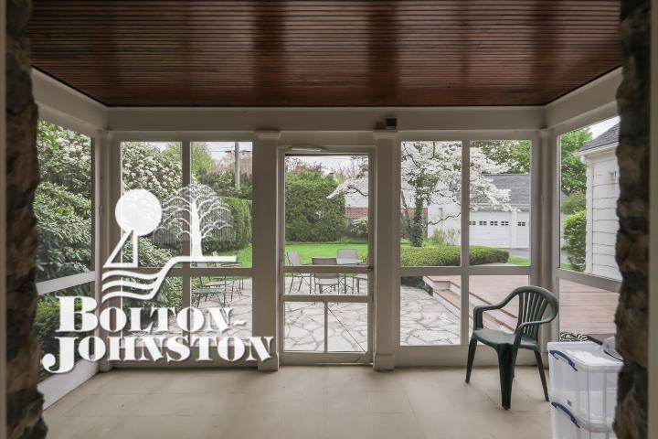 869 Whittier Road Grosse Pointe, MI 48230 - Photo 22 of 60 Three Season Sunroom