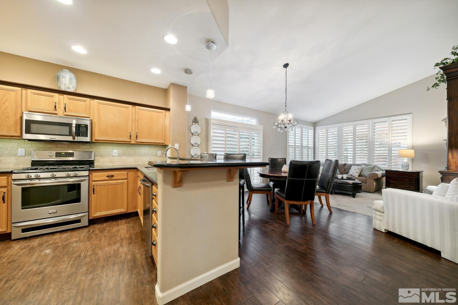 740 Caughlin Glen Reno, NV 89519 - Photo 4 of 35 Photo 4