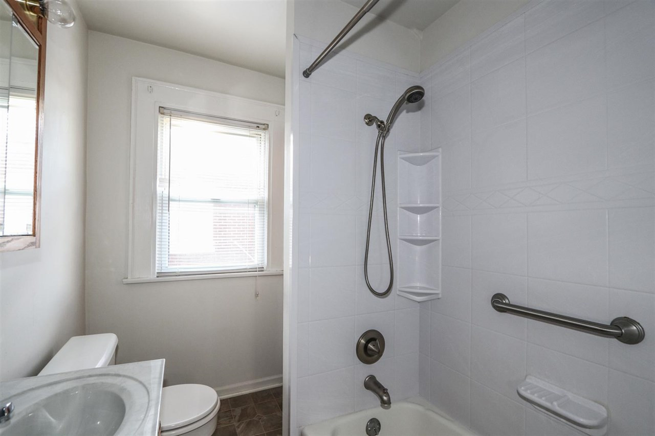 19 Orphanage Road Fort Mitchell, KY 41017 - Photo 11 of 14 Gallery Image 11
