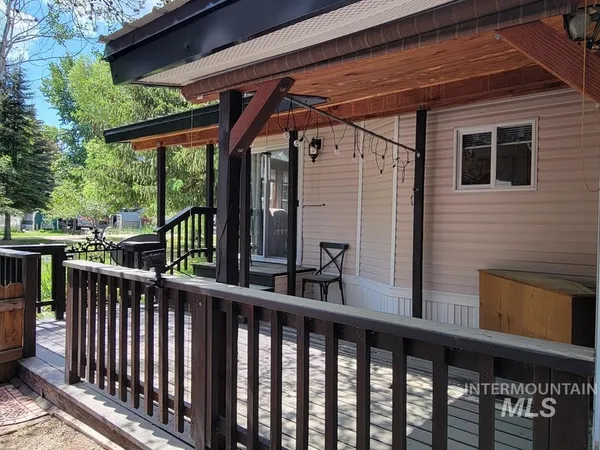 $239,900 | 21 E Street, Cascade, ID 83611