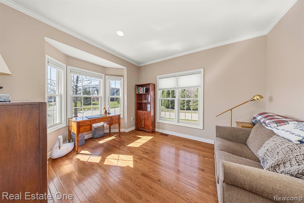 565 Andover Court Rochester Hills, MI 48306 - Photo 7 of 50