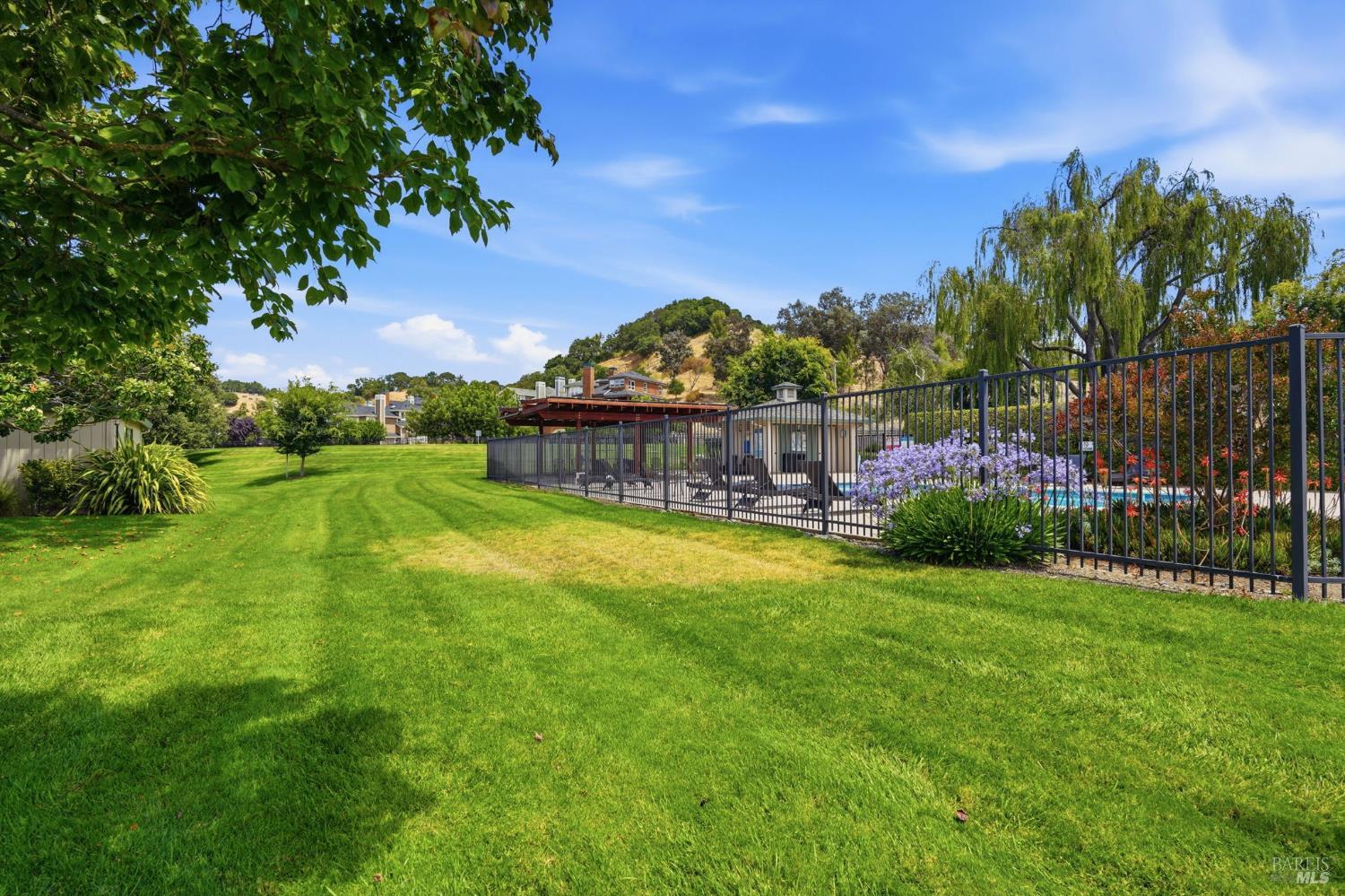 46 Wharf Circle San Rafael, CA 94903 - Photo 18 of 20