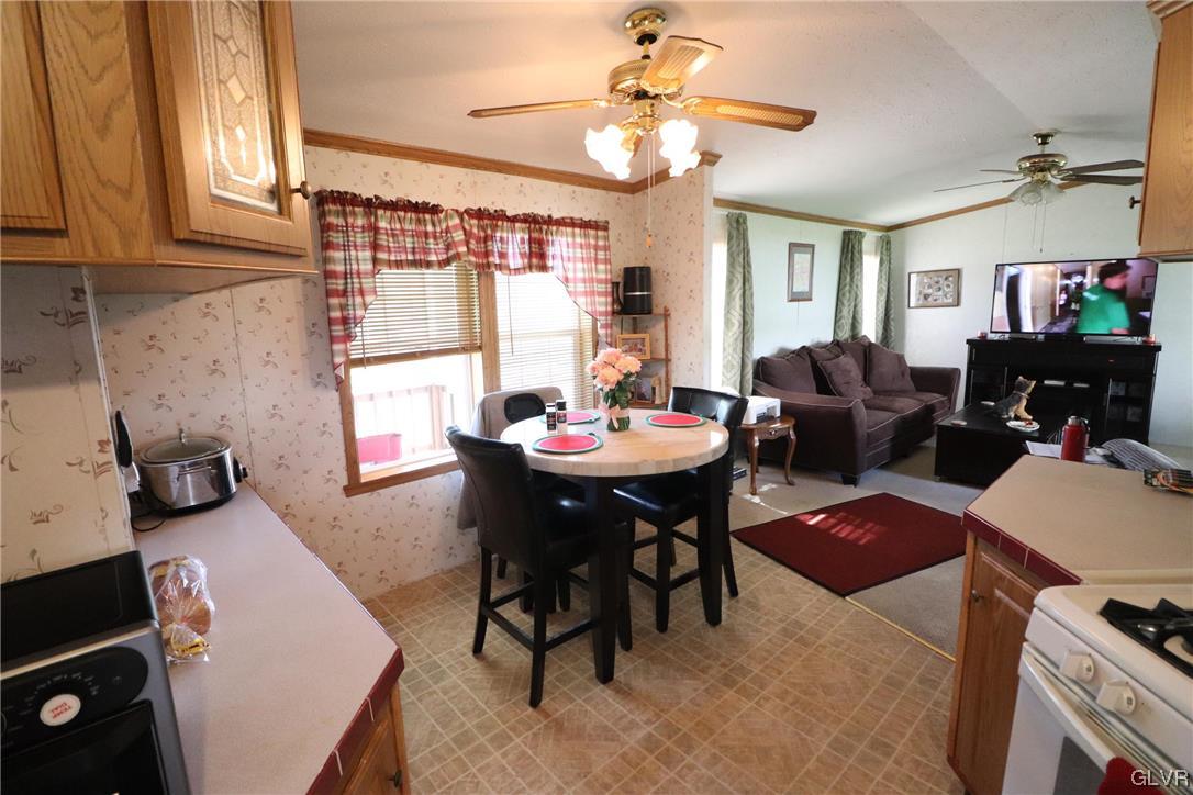 35 Hillside Place, Unit LOT 35 Kunkletown, PA 18058 - Photo 12 of 35 Kitchen & Dining